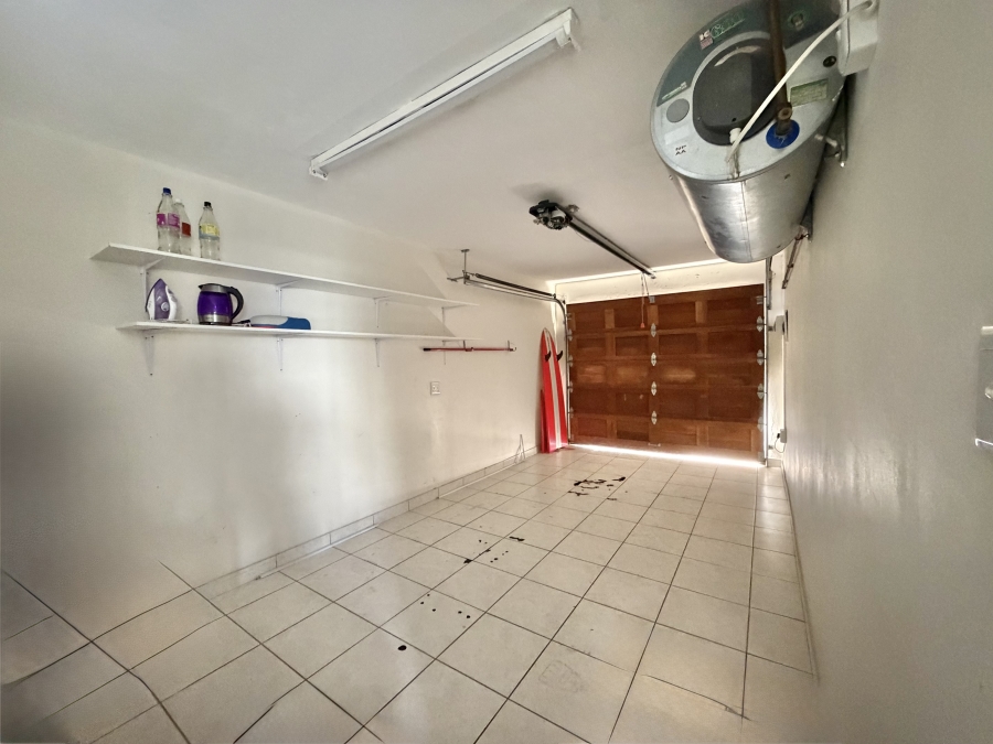 3 Bedroom Property for Sale in Jeffreys Bay Central Eastern Cape